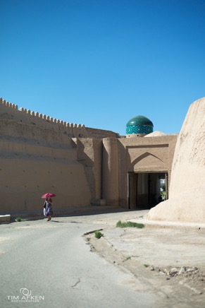 In den Strassen der Altstadt von Khiva 30-05-12 No 1.jpg