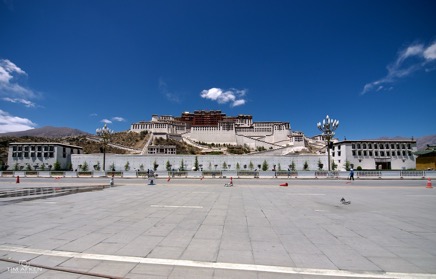 Potala Palast Totale.jpg